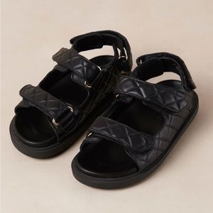 Alohas Hook Loop Black Leather Sandals